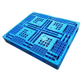 Pallet nhựa cấp thực phẩm trung bình
