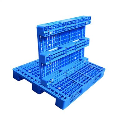 Pallet nhựa chịu lực tái sử dụng
